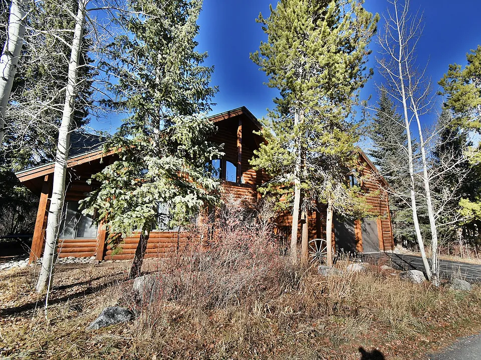 97 Sunset Dr