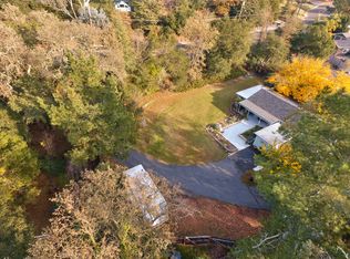 1435 University St, Healdsburg, CA 95448