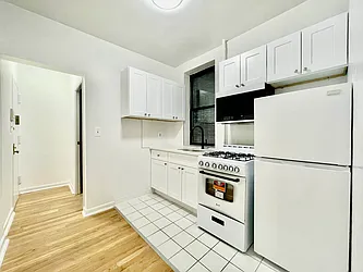 Rented by HOLTON REAL ESTATE INC.