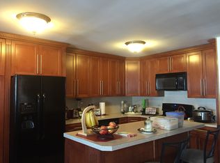 2310 38th St APT 2, Astoria, NY 11105