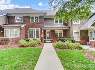 3614 Winslow Green Dr, Charlotte, NC 28210