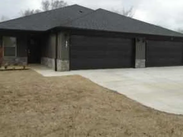 505 N Collins Ave #A & B, Gentry, AR 72734