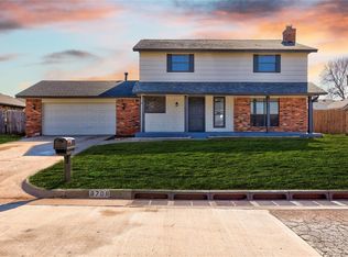 8708 NW 87th St, Oklahoma City, OK 73132