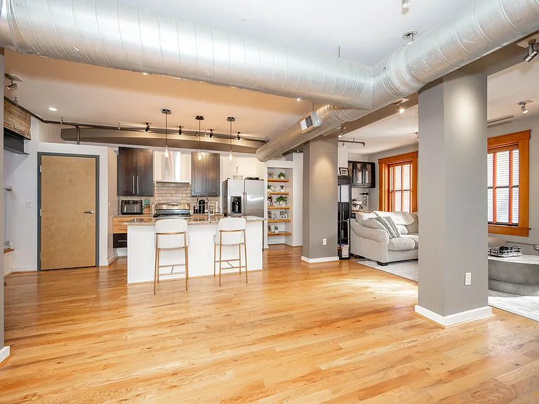 1417 Main St #5 — Photo 14