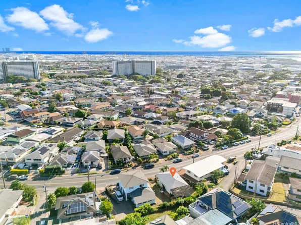 2506 N School St #1, Honolulu, HI 96819