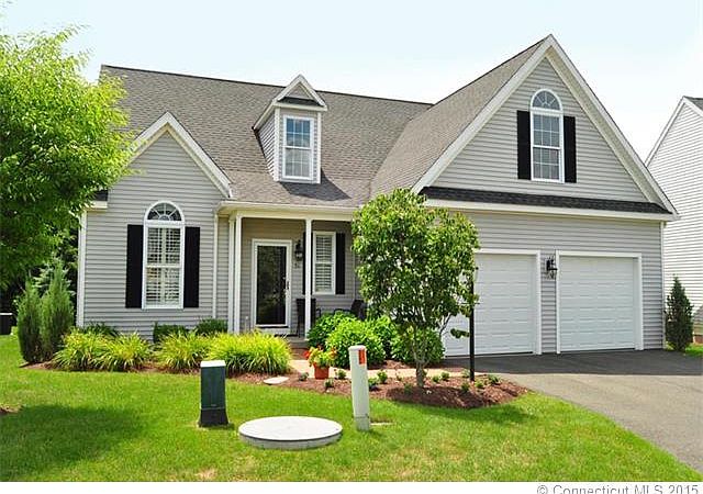 55+ COMMUNITY CLOSE TO BUSL...