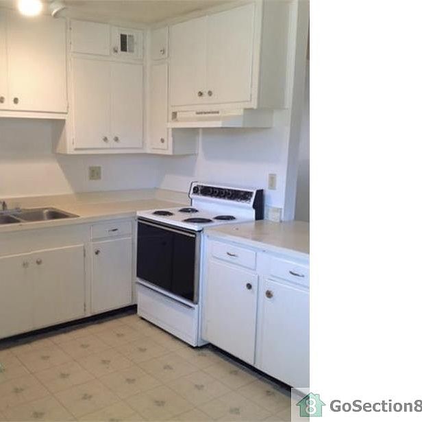1st image of 9400 Montrose Ct #132