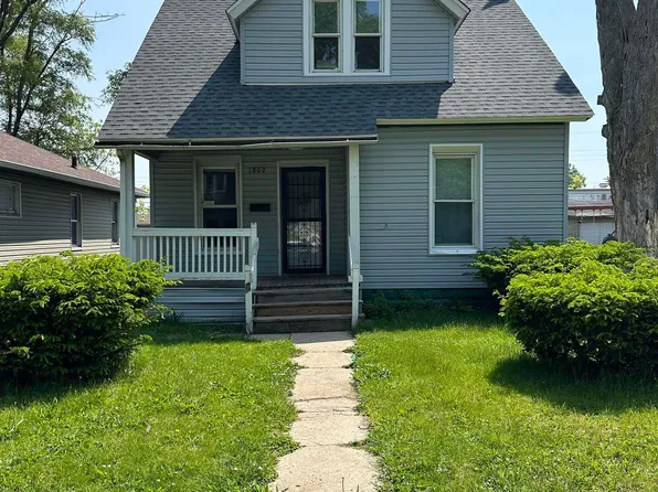 1802 S William St, South Bend, IN 46613
