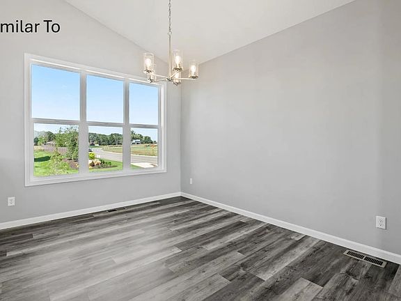 4th image of 6201 W Valentine St