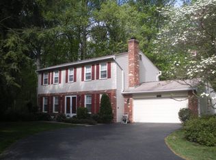 3048 Promenade Pl, Herndon, VA 20171