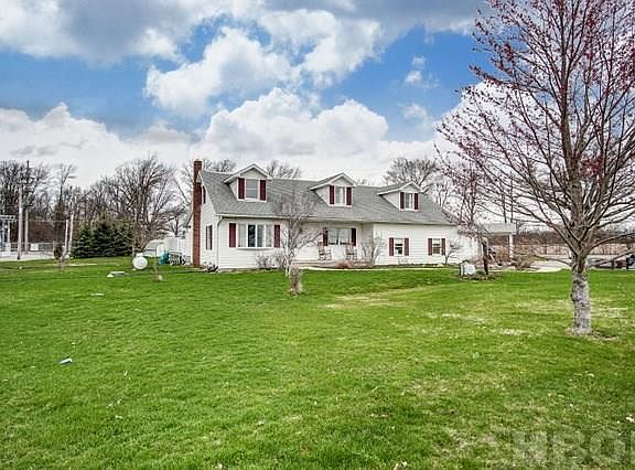 3rd image of 2794 County Road 313