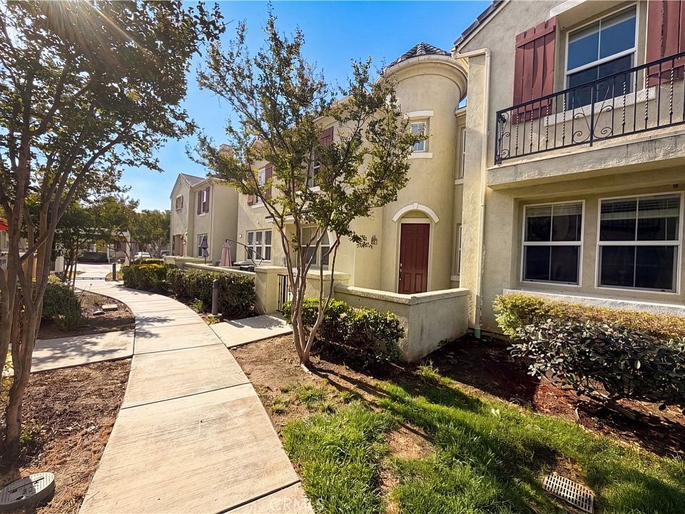 1st image of 1800 E Lakeshore Dr Unit 1006
