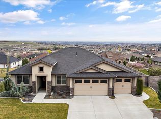 1658 Sorrento Ln, Richland, WA