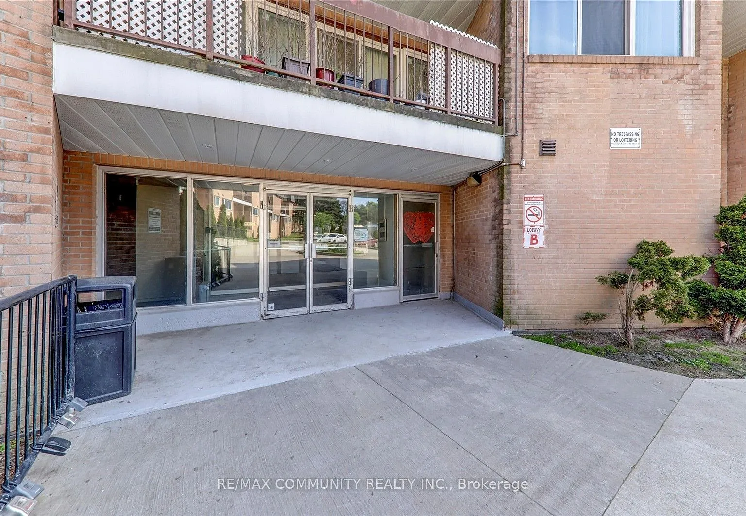 3 bed, $2,900 — Photo 3