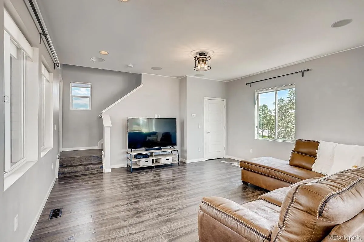 Beautiful home in HR — Photo 3