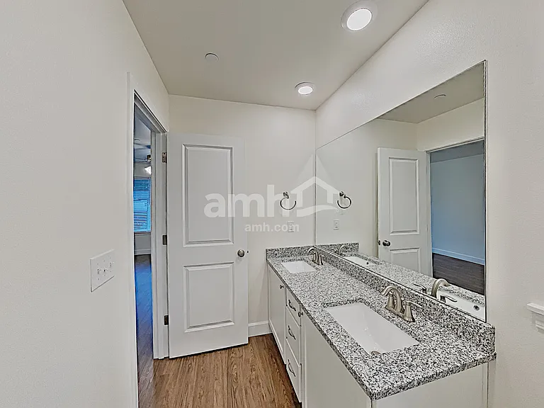 13610 107th Avenue Ct E — Photo 13