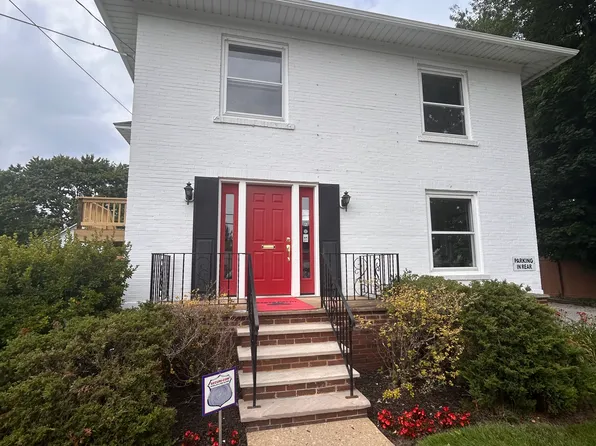 333 S Prospect Ave, Hartville, OH 44632