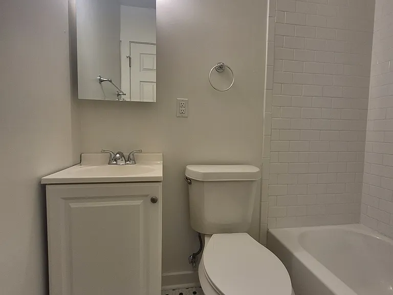Shadyside Apartments — Photo 62