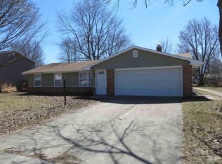 1708 Berwick Ln, New Haven, IN 46774