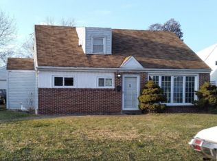15020 Milford St, Philadelphia, PA 19116