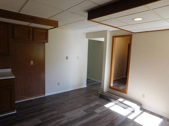 3rd image of 227 East Ave #229