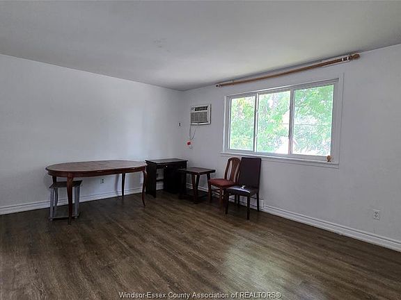 2nd image of 3254 Millen St #5