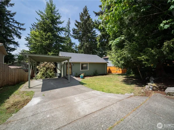 24251 26th Place S, Des Moines, WA 98198