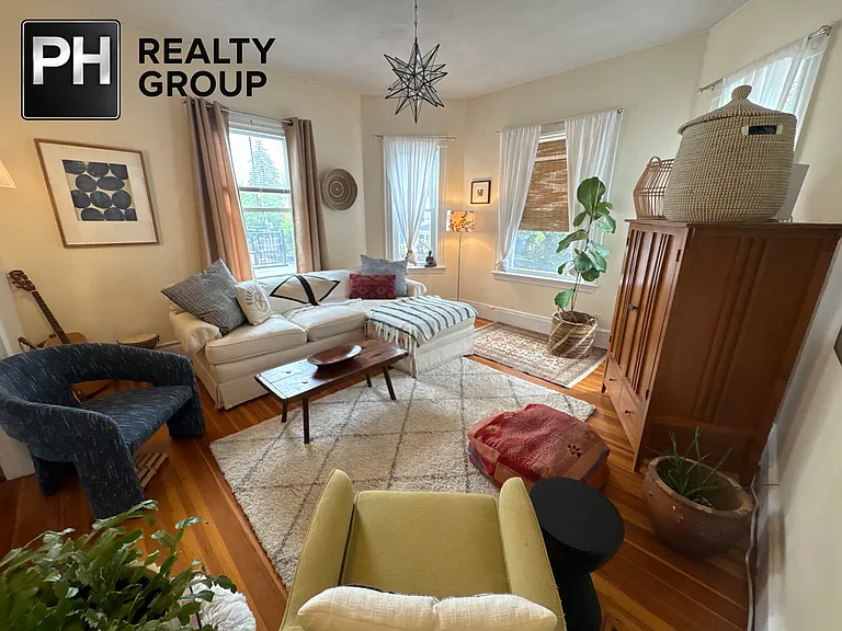73 Marlboro St #2 — Photo 4