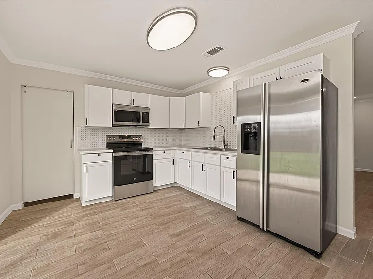25409 Pebble Dr — Photo 12
