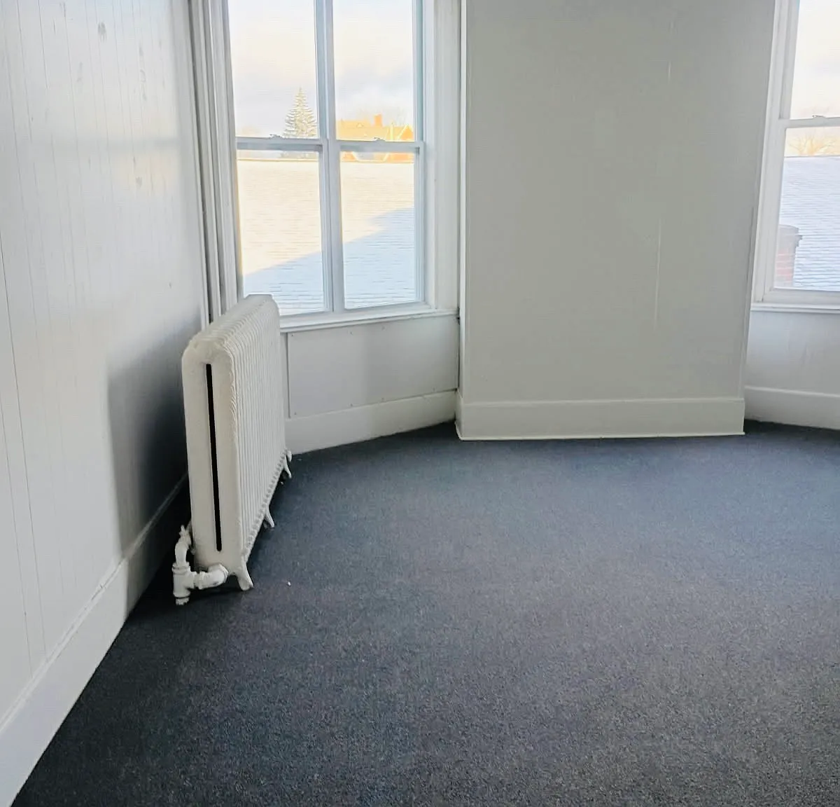 3 bed, 1000 sqft, $1,350 — Photo 3