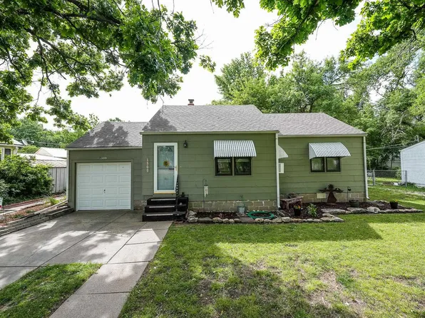 1500 W Edgemoor Dr, El Dorado, KS 67042