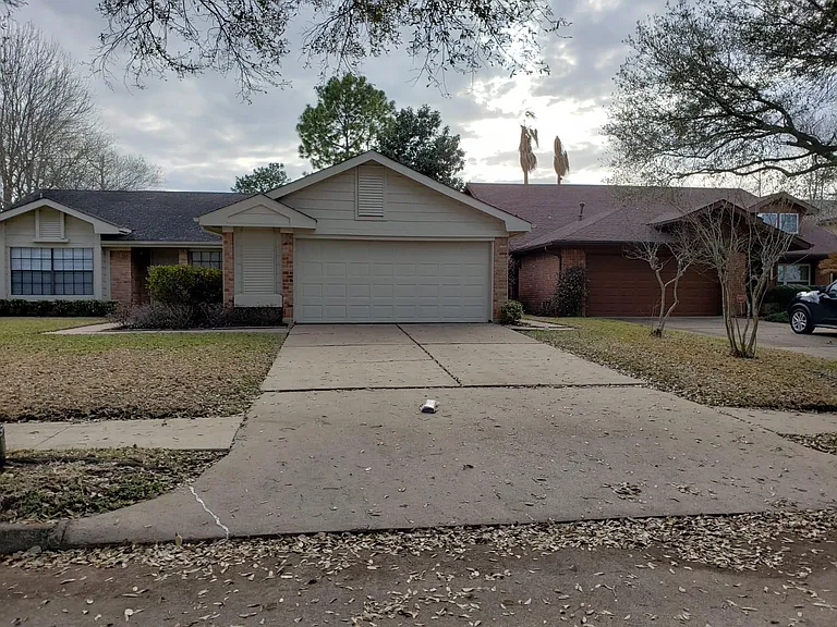 3310 Stillmeadow Ct — Photo 15