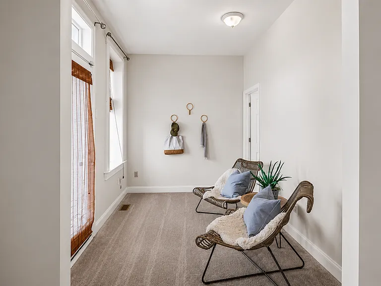 3323 Halliday Ave — Photo 45