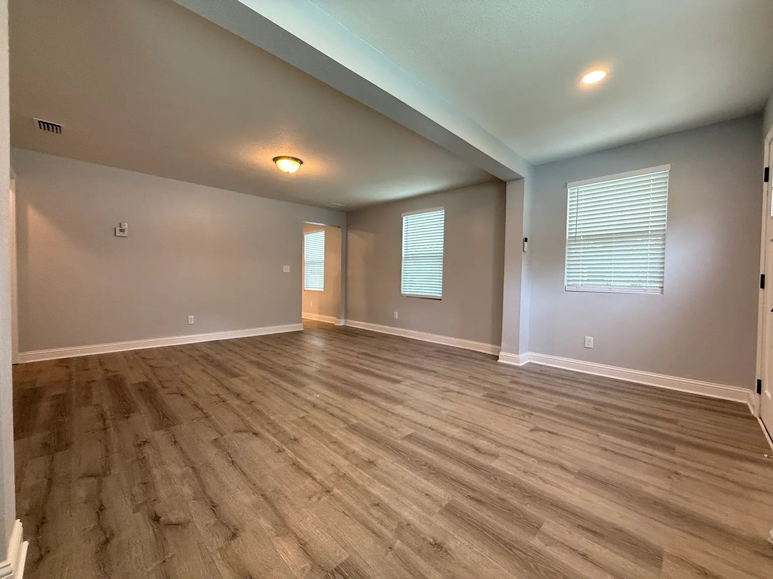 4 bed, 1614 sqft, $1,800 — Photo 4