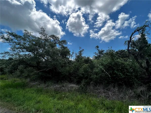 213B Portia Ave #B, Rockport, TX 78382