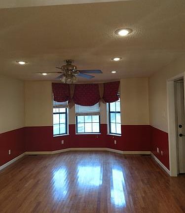 5th image of 3223 Bloomfield Cir