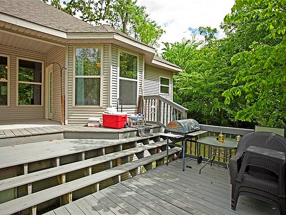 5th image of 4 Laxton Ln