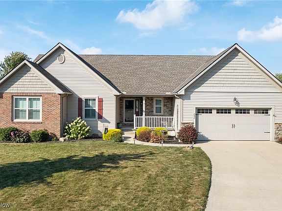 3rd image of 292 Waterfowl Ct