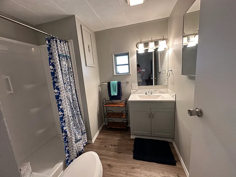 11101 E University Dr — Photo 10