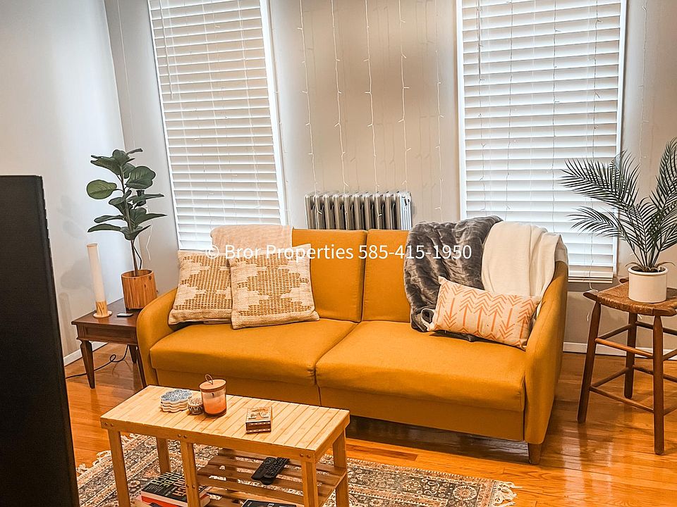 64 Cambridge St Rochester NY Zillow