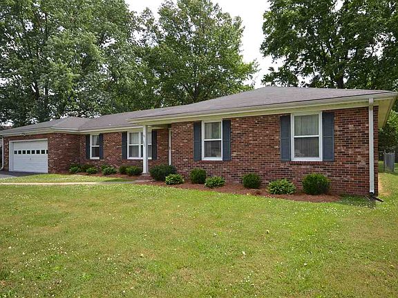 2nd image of 2408 Tipperary Dr