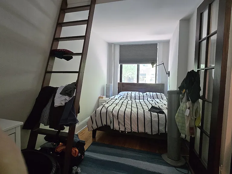 319 W 88th St #3 — Photo 10