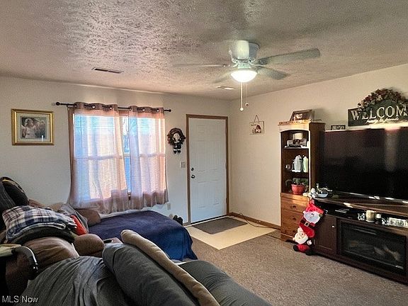4th image of 939 Township Road 1243