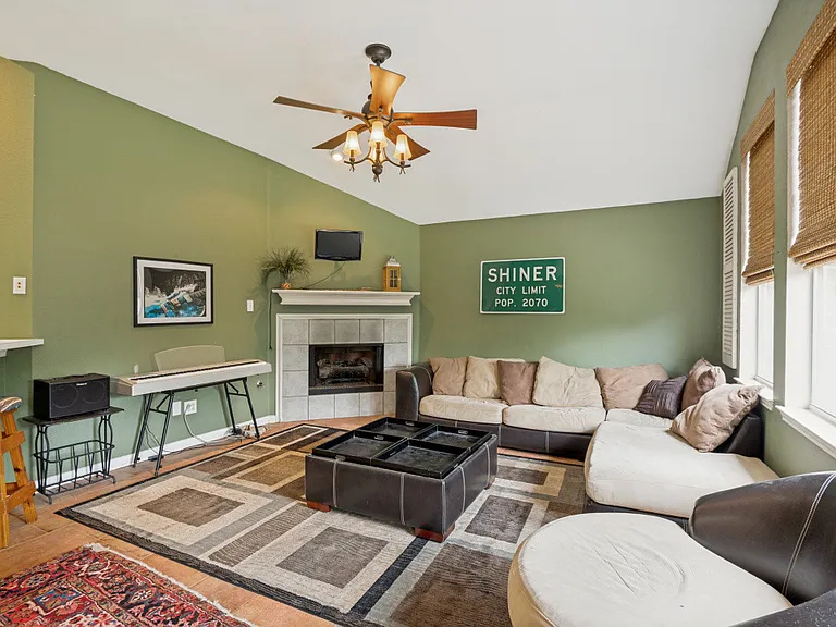 4112 Creek Hollow Way — Photo 7