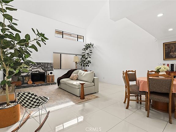 3rd image of 10926 Bluffside Dr Unit 30