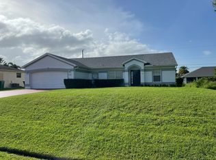 4448 NW Bighorn Ave, Port Saint Lucie, FL 34983