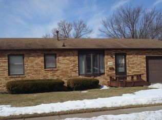 2177 Saint Celia St, Dubuque, IA 52002