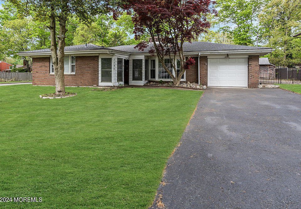 1st image of 1130 Kenton Drive