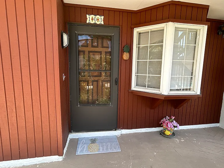 1318 S Miramar Ave #103 — Photo 6