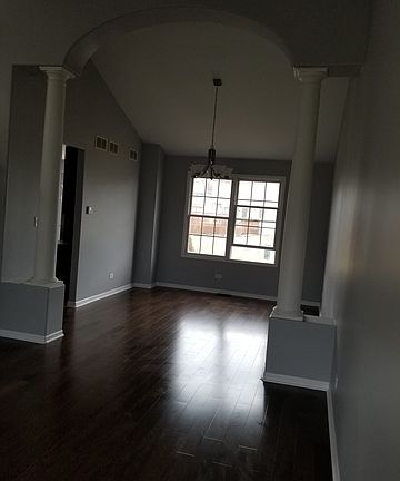 4th image of 4811 Bay View Dr